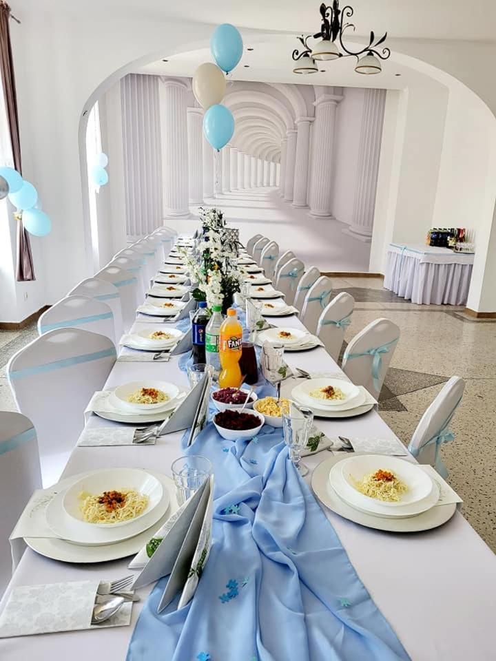 Appartamento Diecezjalny Dom Formacyjny Nysa Esterno foto
